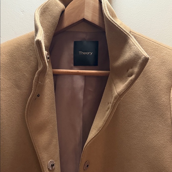 Theory women’s Tan Coat - Picture 2 of 8